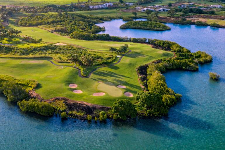 Mauritius - a heaven for golfers - world-class golf courses